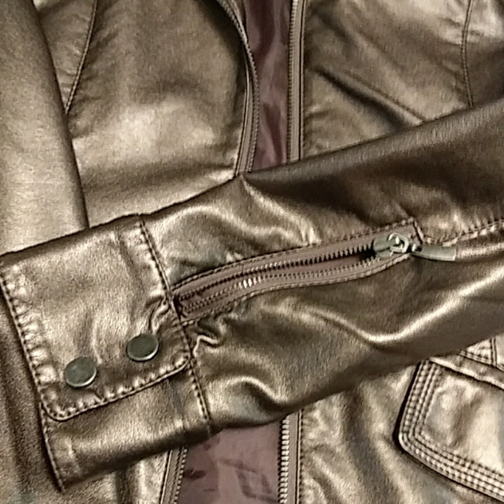 Chico's light weight jacket - Picture 6 of 6